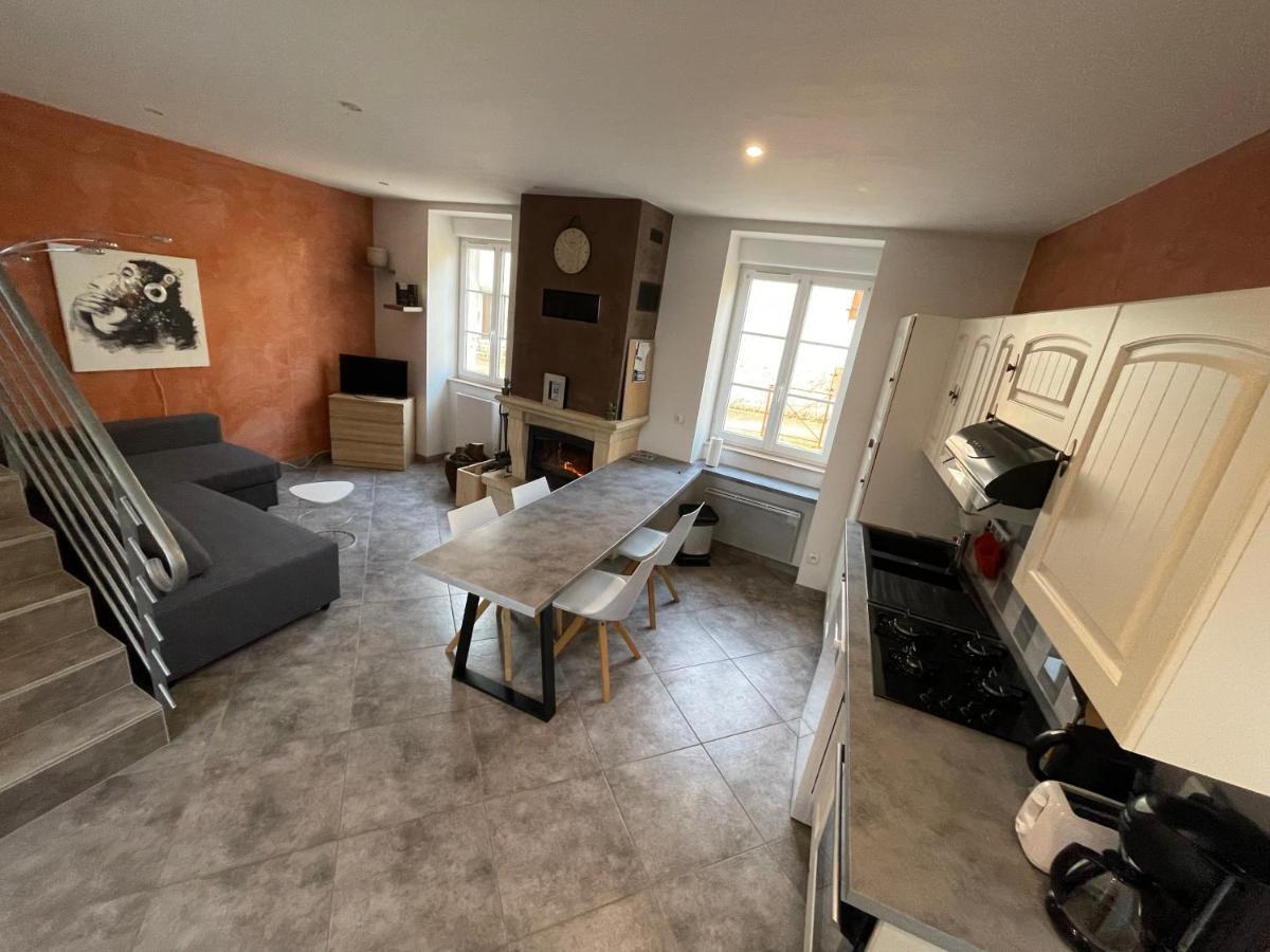 Gite De La Grenouillette Saint-Maurice-de-Satonnay Esterno foto